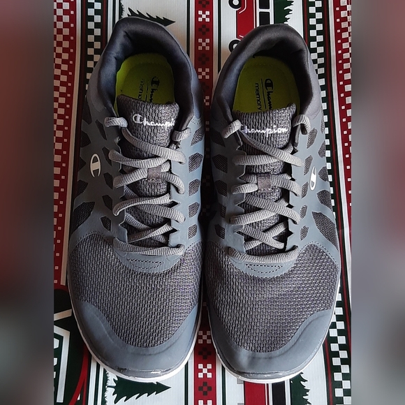 Champion Lightweight Memory Foam Running Shoes - Picture 2 of 16